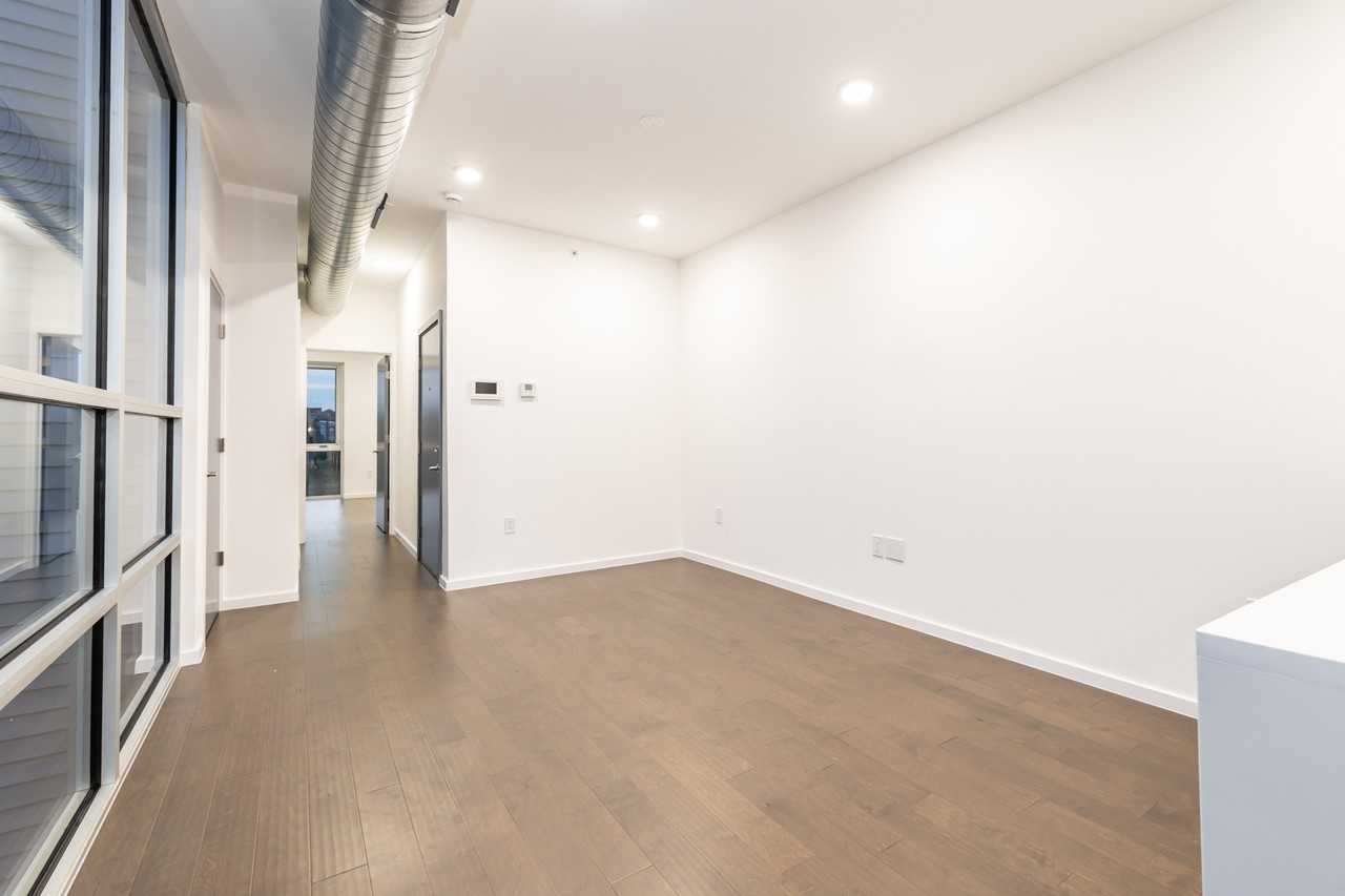 1525 N 6th St #4 - Photo 6 of 22