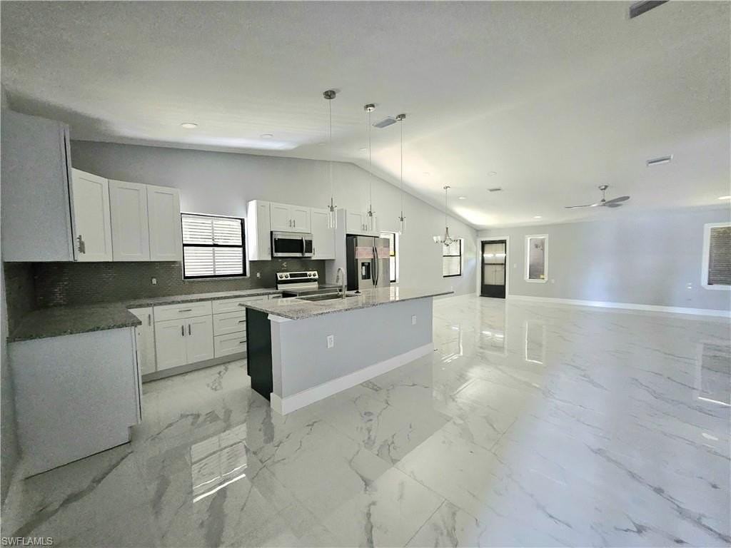 17745 Port Boca Ct - Photo 4 of 12