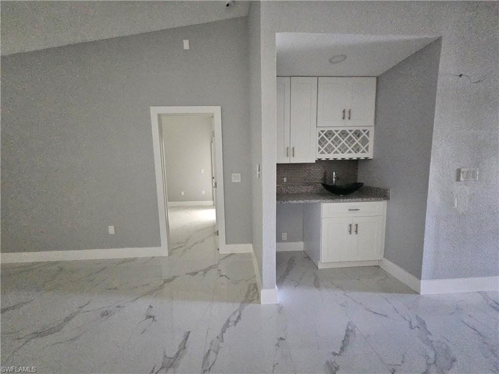 17745 Port Boca Ct - Photo 5 of 12