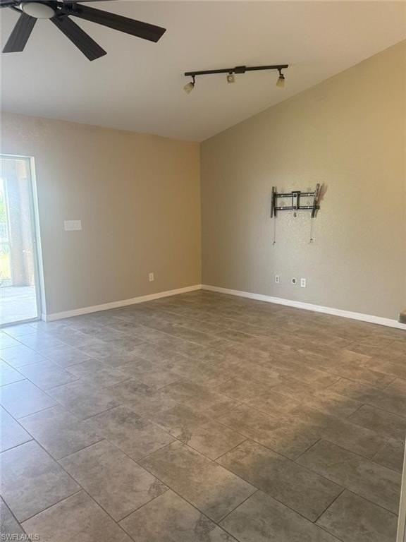 1917 Nw 12th Ave - Photo 5 of 19