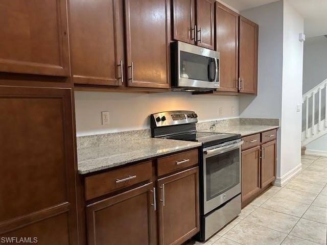 7784 Bristol Cir - Photo 6 of 30