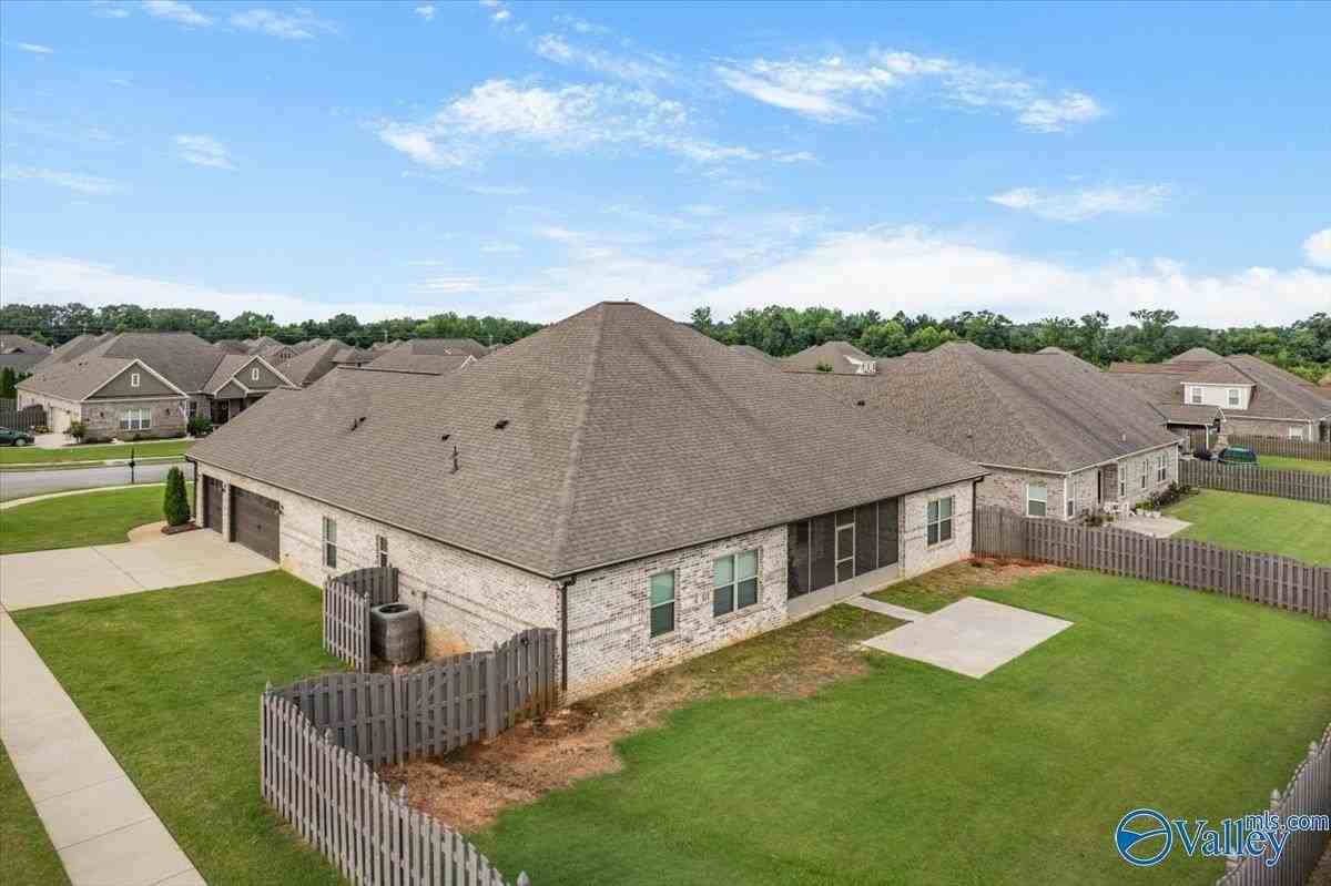 100 Bartram Way - Photo 6 of 49