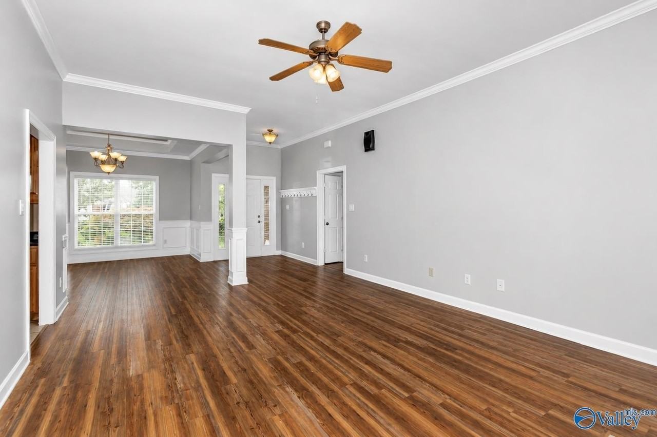 103 Tudor Pl - Photo 3 of 46
