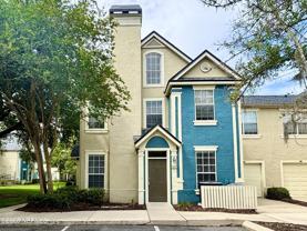 13703 Richmond Park Dr N #3201 - Photo 1 of 1