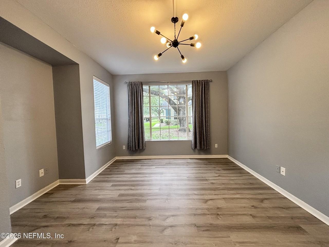 13703 Richmond Park Dr N #3201 - Photo 5 of 18