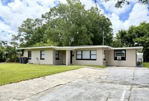 featured image of 5415 Lori Dr S