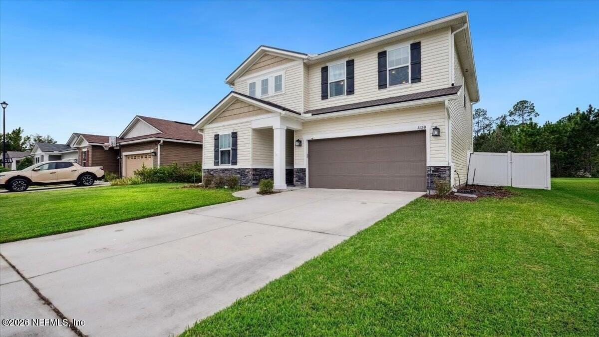 1120 Persimmon Dr - Photo 3 of 37