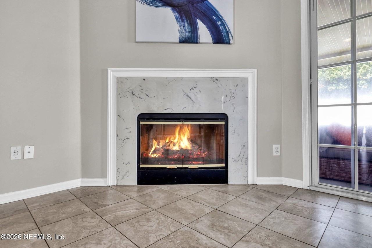 12967 Canyon Creek Trl S - Photo 7 of 32