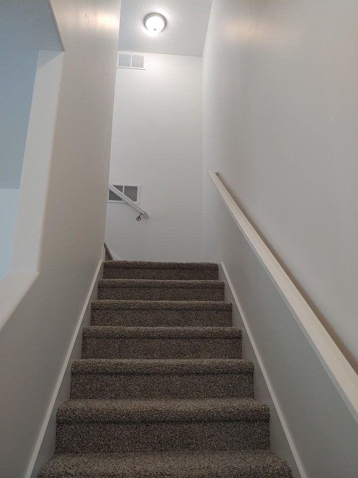 1335 E 1590 N #1 - Photo 4 of 43