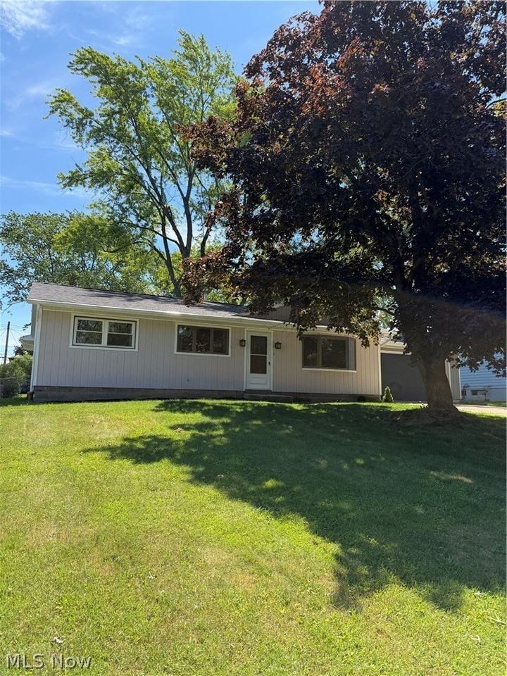 13187 Yager Dr - Photo 2 of 45