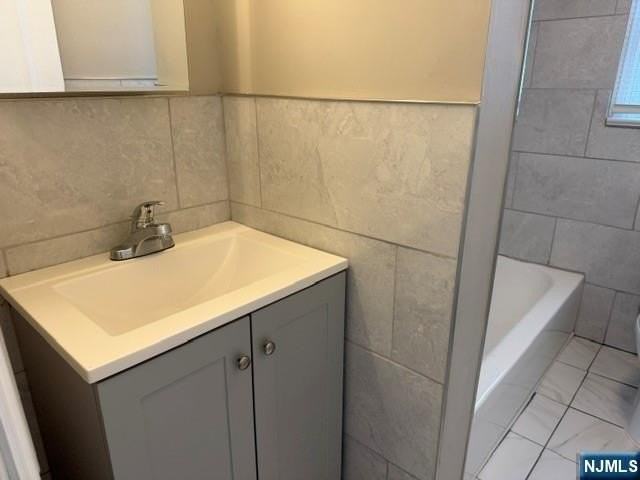 128 Pleasant Ave - Photo 7 of 16
