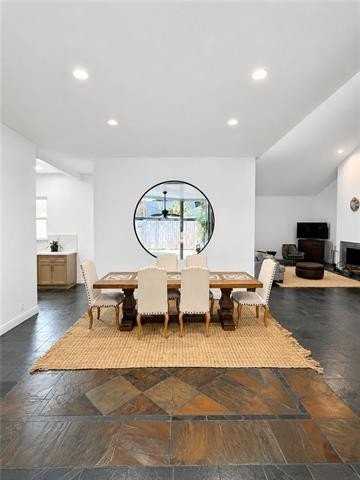 3704 Severn Ave - Photo 5 of 49