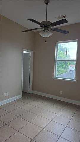 1922 Industry St #B - Photo 7 of 9