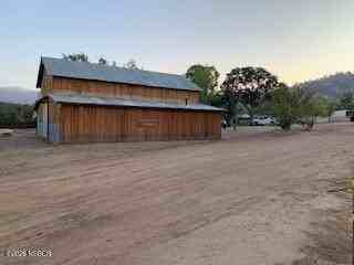 21192 Old Town Rd - Photo 5 of 34