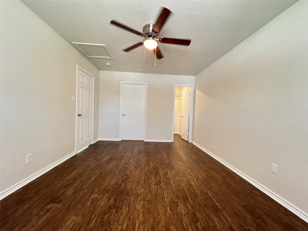 114 Southmanor Ct - Photo 7 of 13