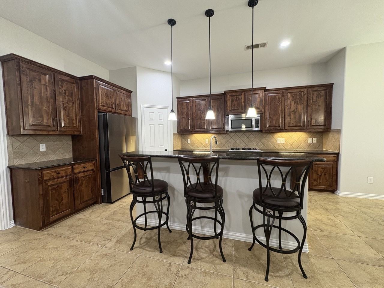 1006 Knoxbridge Rd - Photo 5 of 38
