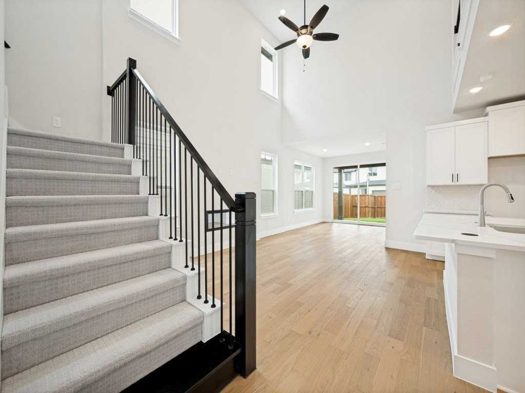 7221 Confetti Ln - Photo 3 of 25