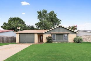 7013 Lincolnshire Ln - Photo 1 of 1