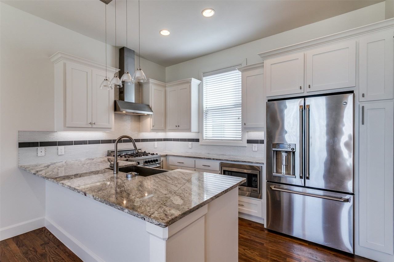 4514 Abbott Ave #4 - Photo 6 of 12