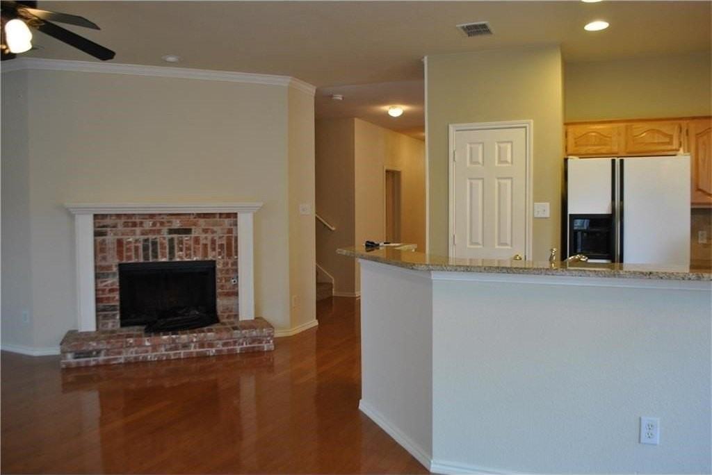 629 Bella Vista Dr - Photo 4 of 16