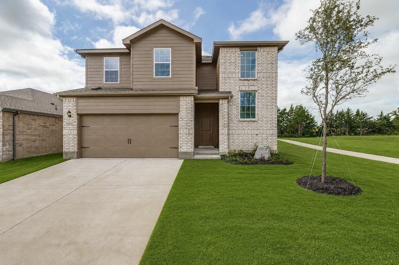 3226 Catamount Dr