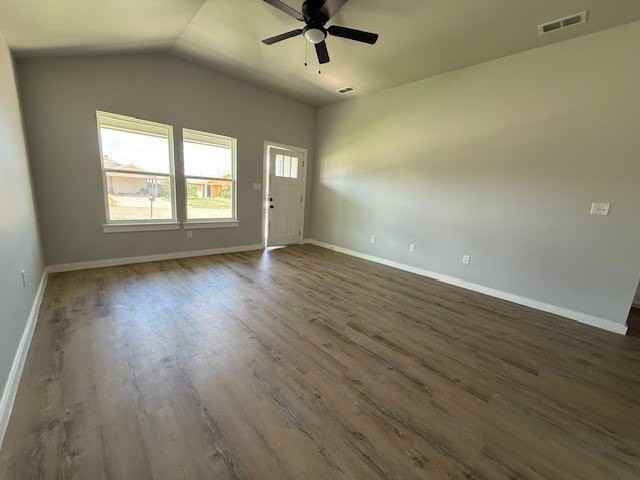 962 Minda St - Photo 3 of 16