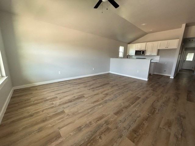 966 Minda St - Photo 4 of 16