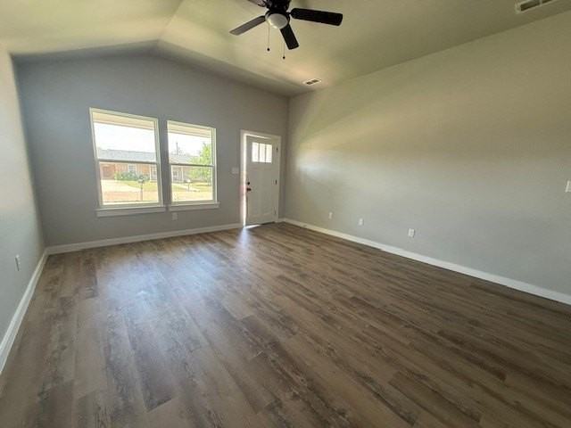 970 Minda St - Photo 3 of 16