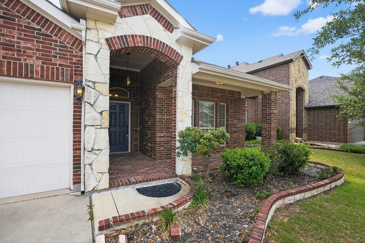 13060 Palancar Dr - Photo 2 of 31
