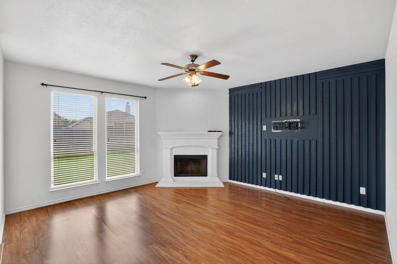 13060 Palancar Dr - Photo 7 of 31