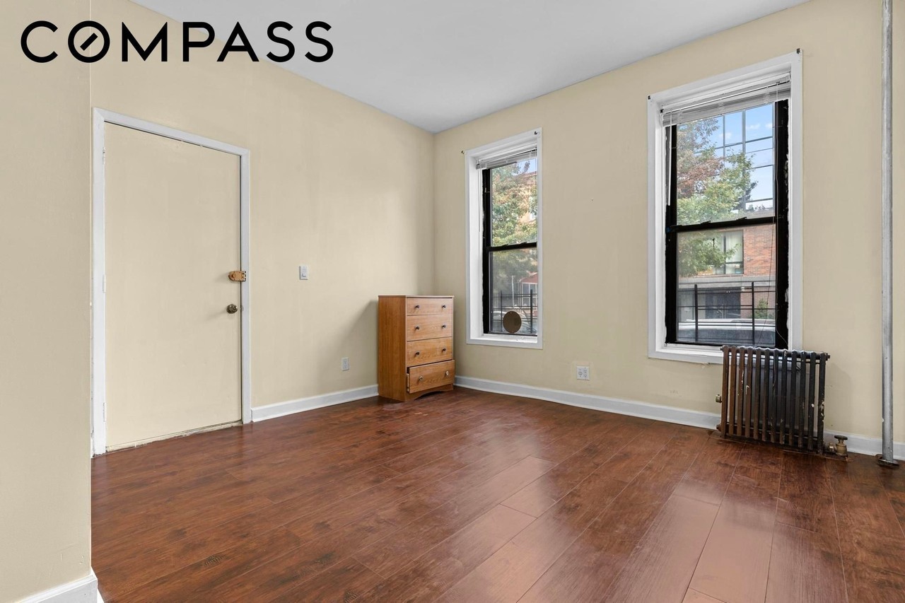 1328 Herkimer St #1 - Photo 6 of 9