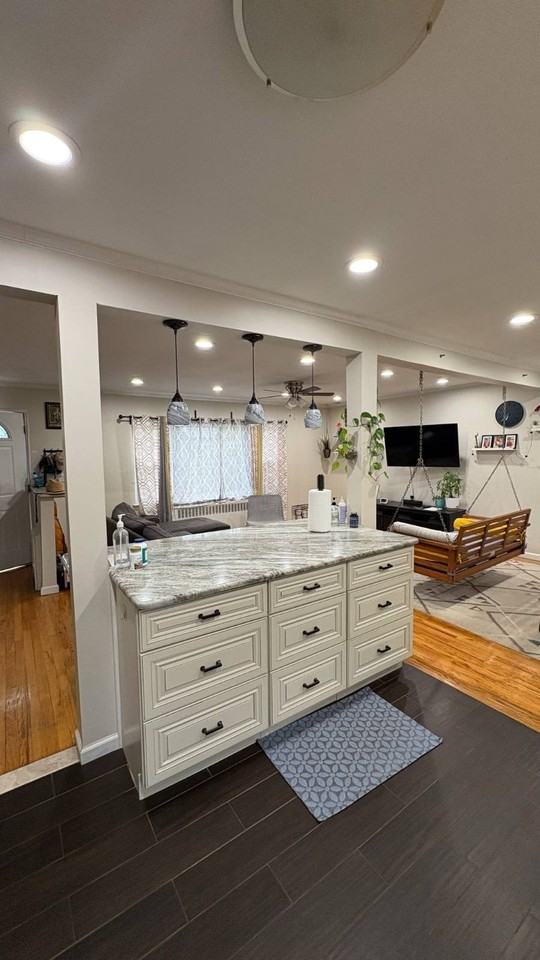 10 Cranberry Ln - Photo 5 of 16