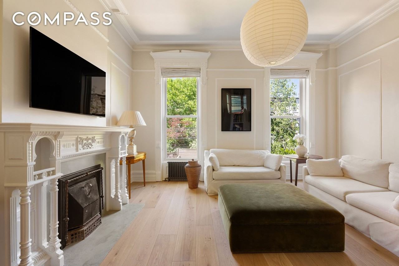279 Jefferson Ave #TH - Photo 6 of 24