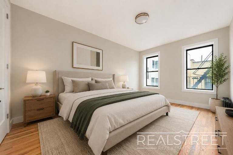 85 Eastern Pkwy #4D - Photo 6 of 12