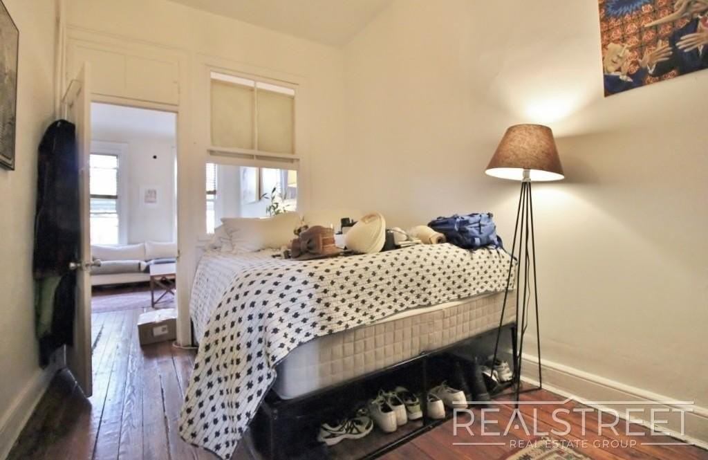1154 Myrtle Ave #3L - Photo 7 of 8