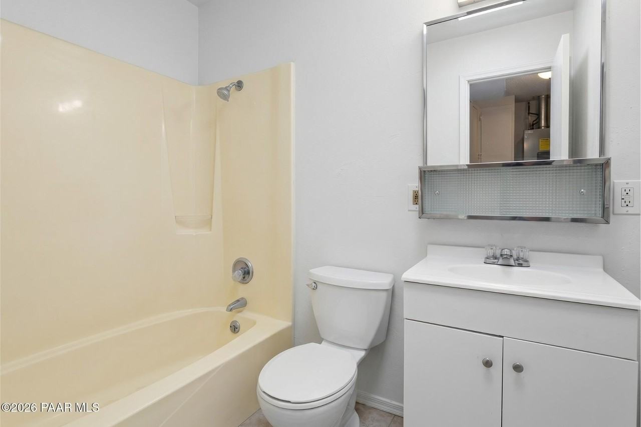 3609 E Glenn St #2 - Photo 6 of 7