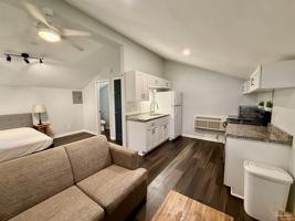featured image of 2624 W Desoto St #C