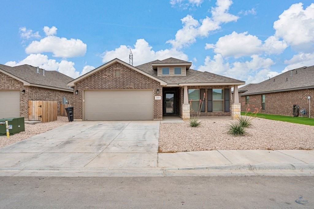 5910 Purtis Creek Dr - Photo 4 of 45