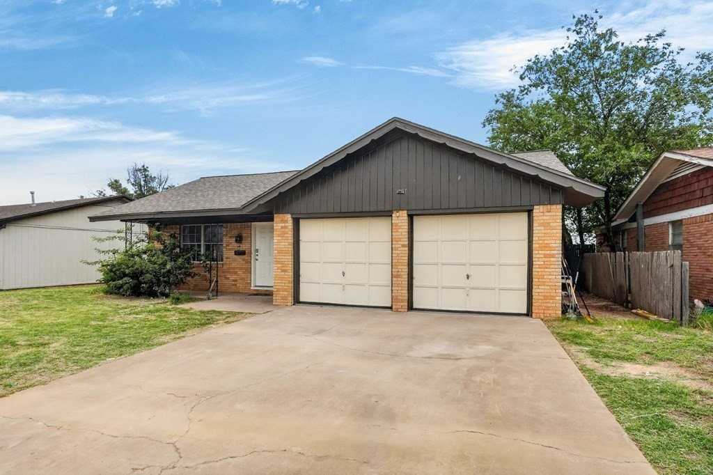 4427 Leddy Dr - Photo 2 of 41