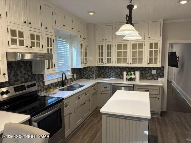 531 Queen St - Photo 2 of 24