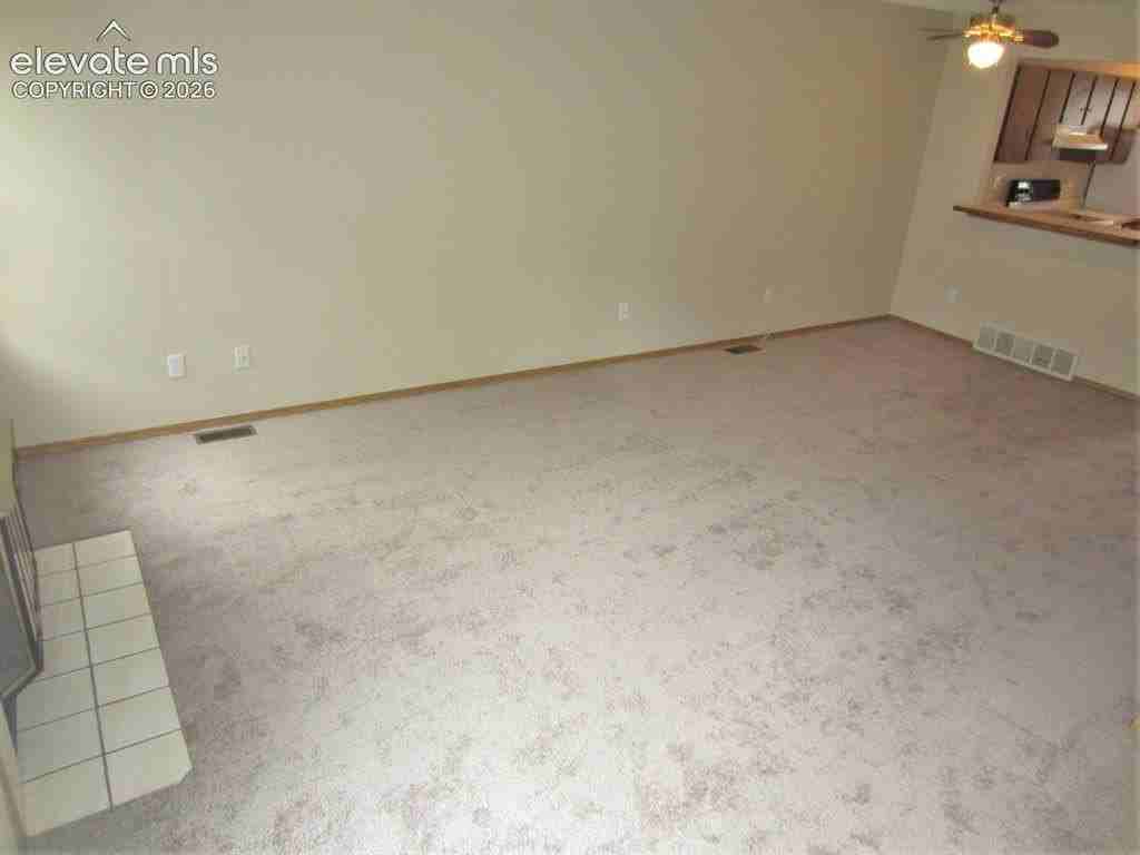 2528 Blazek Loop - Photo 5 of 10