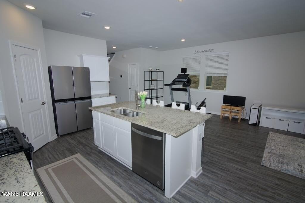 6720 Tiger Pointe Dr - Photo 3 of 28