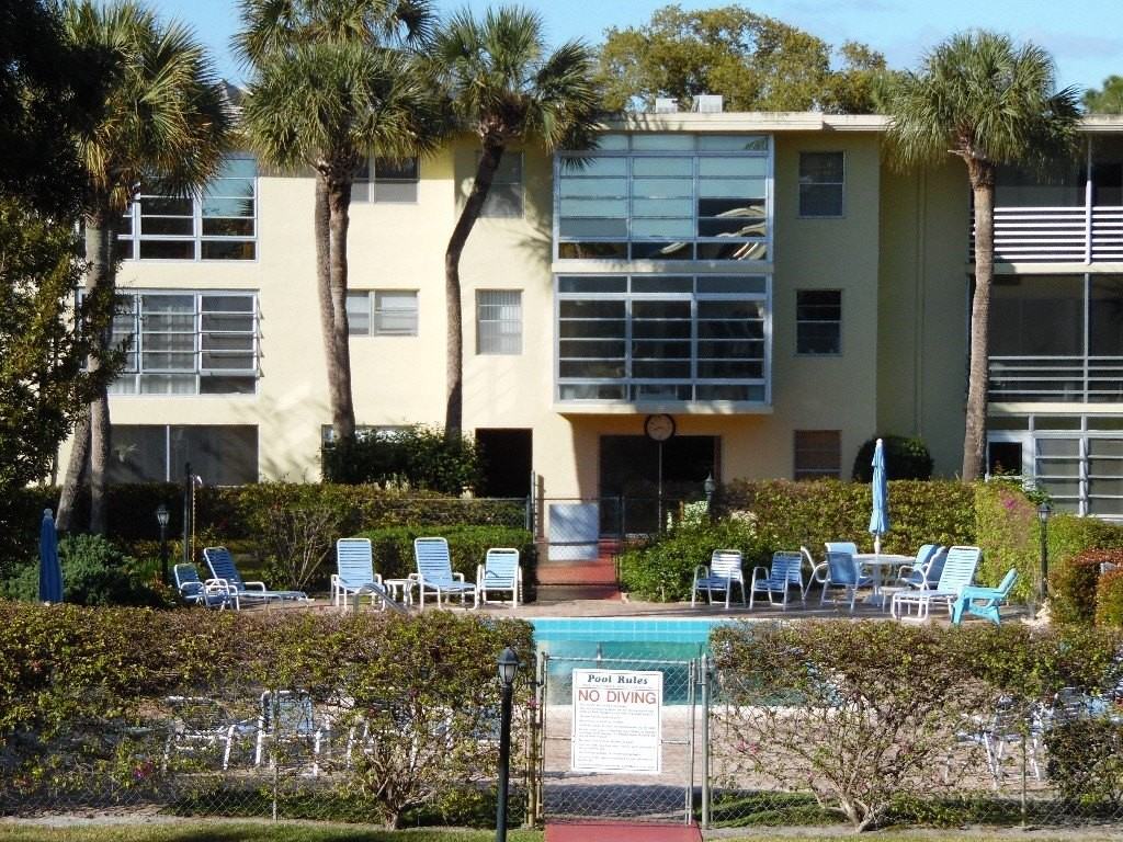1100 Ponce De Leon Cir #N102 - Photo 3 of 31