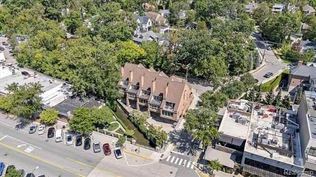 511 Brookside Ave - Photo 2 of 28