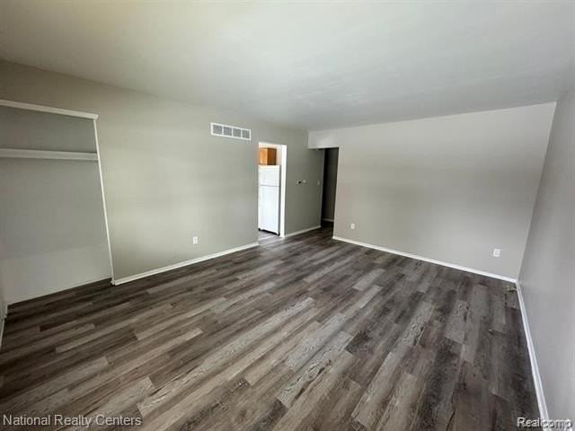 30824 Greater Mack Ave - Photo 2 of 8