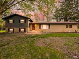 featured image of 7580 Thornwood St