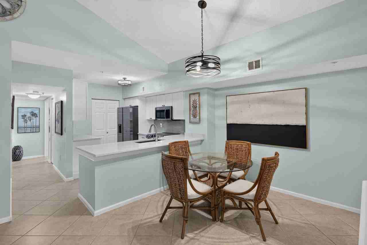 236 Village Blvd - Photo 6 of 50