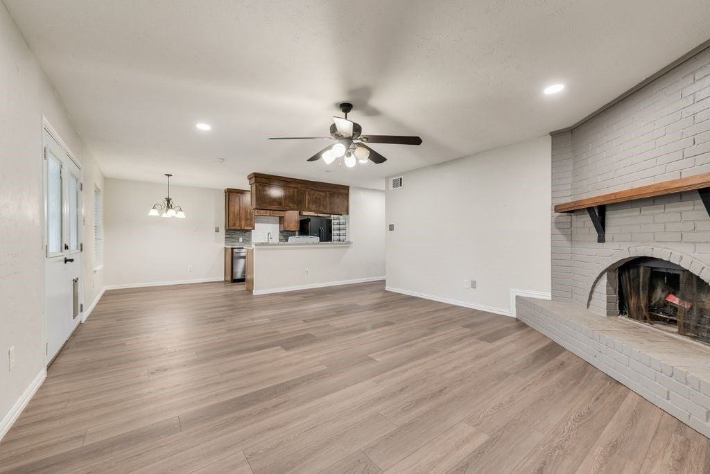 7013 Lincolnshire Ln - Photo 7 of 23