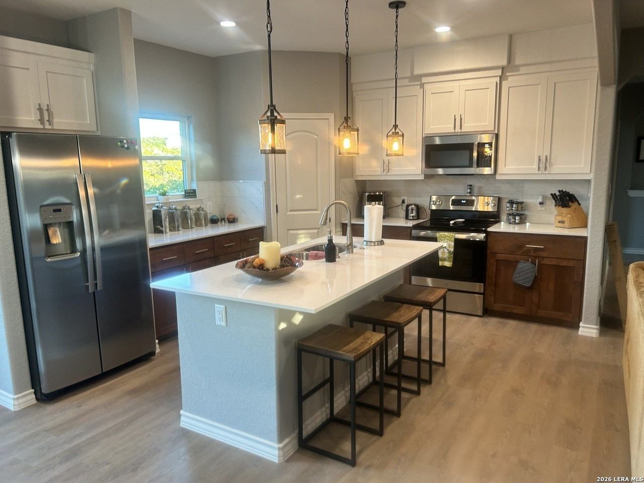 2298 Fuller Dr - Photo 5 of 29