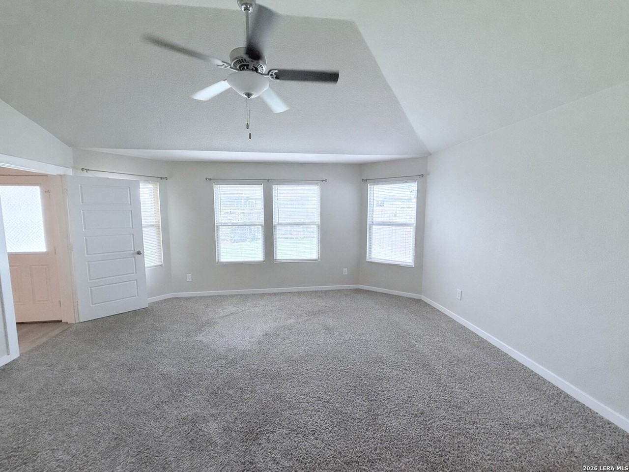 10739 Rosalina Loop - Photo 7 of 16